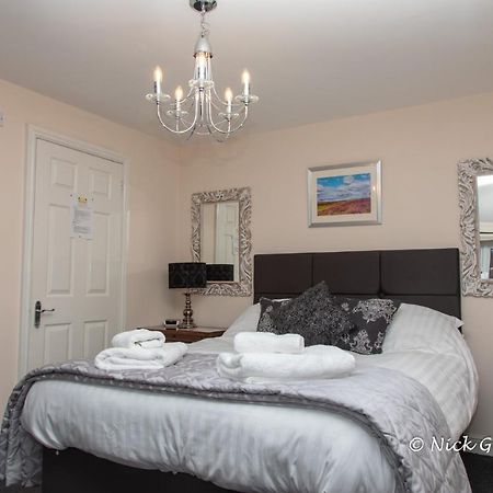 Holly-Garth Villa Helmsley Bagian luar foto