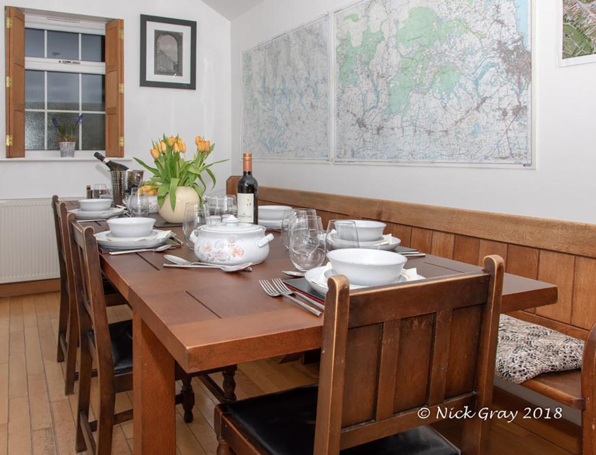 Holly-Garth Villa Helmsley Bagian luar foto